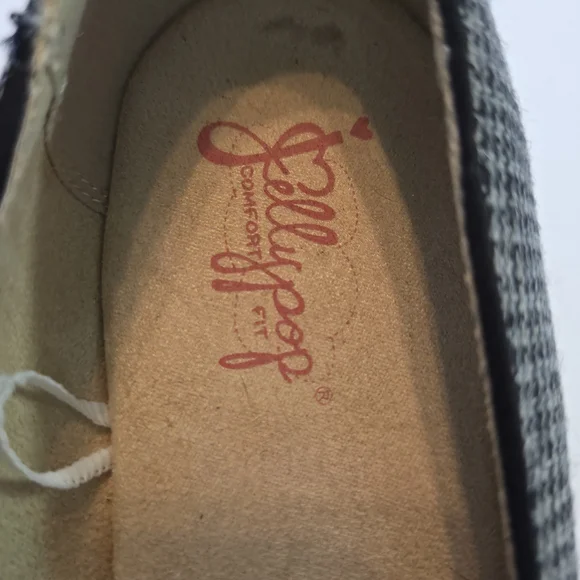 Jellypop Black and White Houndstooth Loafers - Picture 4 of 6